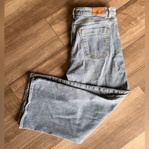 Zara High Rise Cropped Straight Leg Jeans Light Wash Casual Denim Women’s Size 8